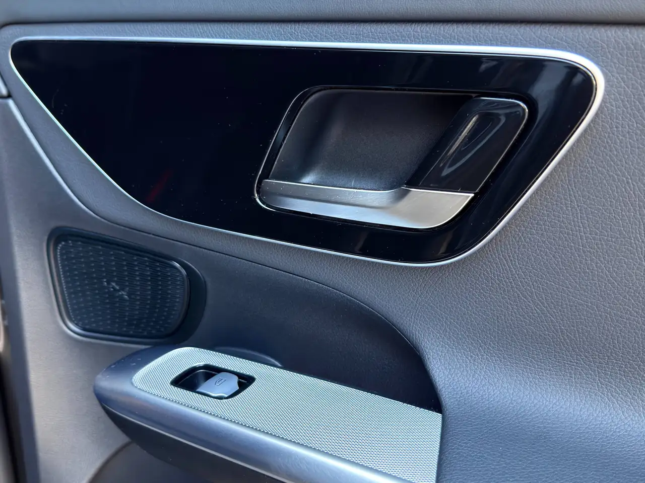 Mercedes-Benz GLC 300 e 4-Matic PHEV Business Solution, миниатюра 28
