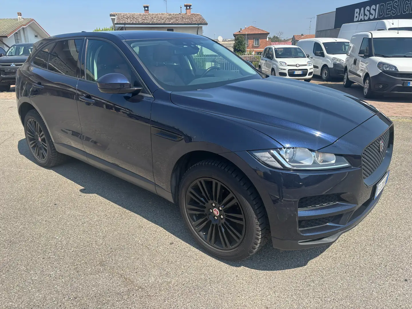 Jaguar F-Pace F-Pace 2016 2.0d Prestige awd 180cv auto Blu/Azzurro - 2