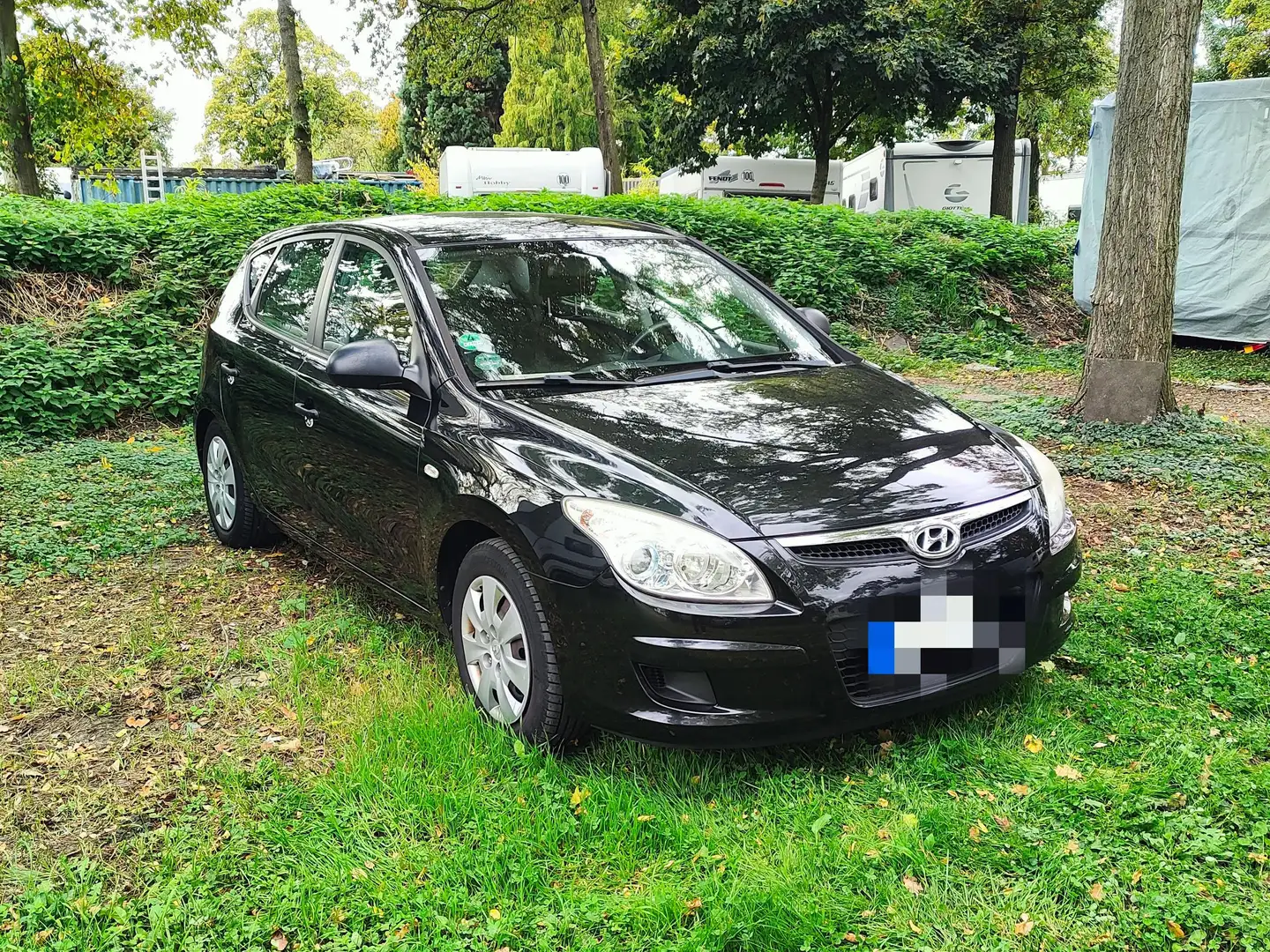 Hyundai i30 i30 1.4 Classic mit Autogas/ LPG TÜV neu Schwarz - 2