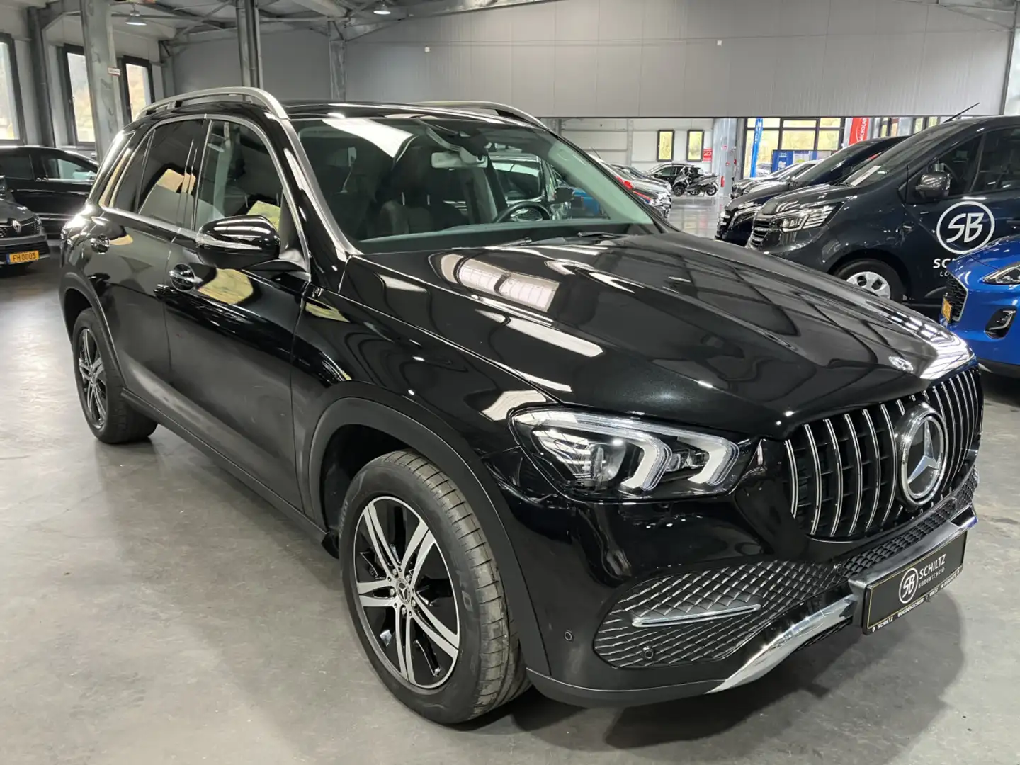 Mercedes-Benz GLE 450 4Matic 360°/AIRMATIC/PANO Noir - 1