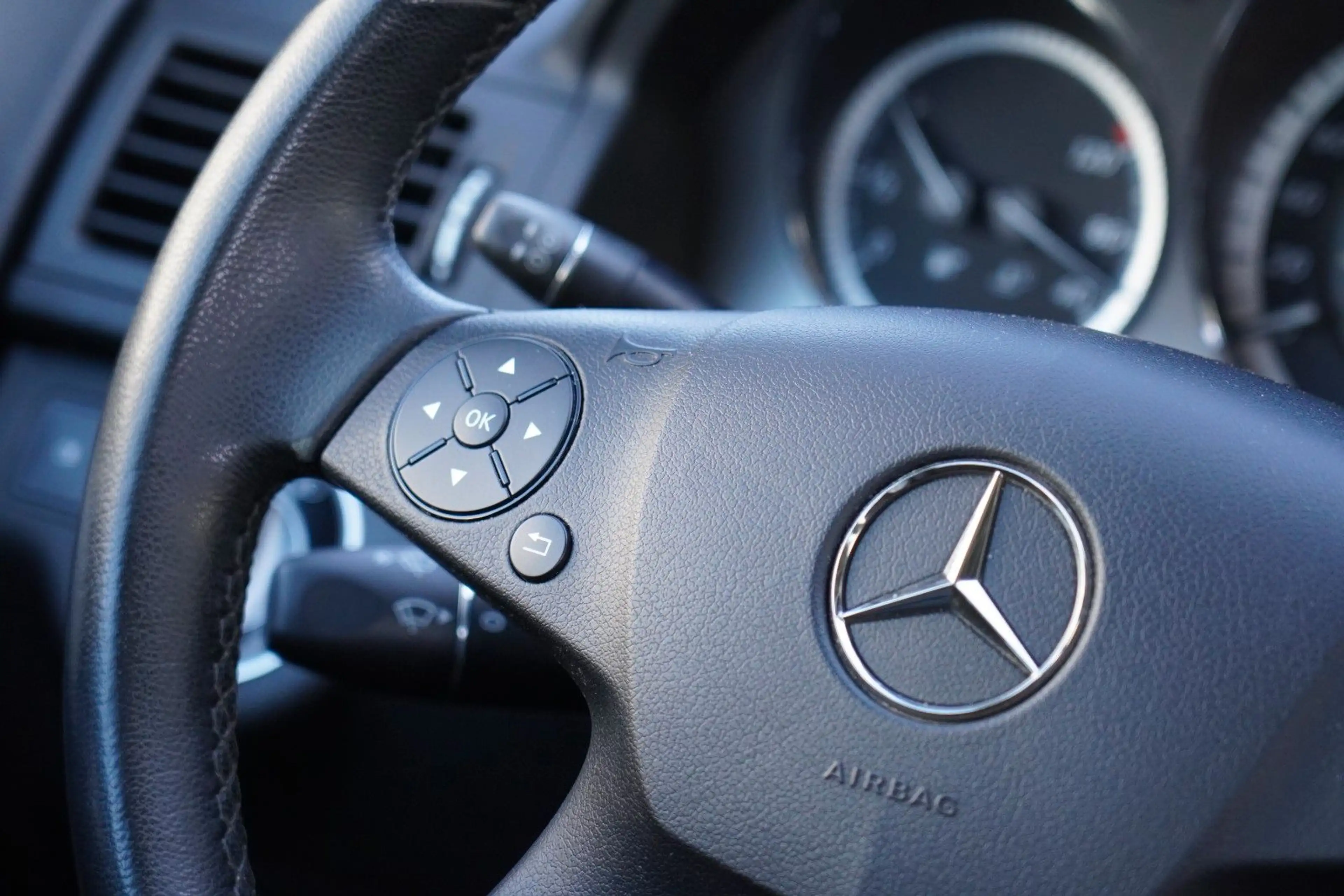 Mercedes-Benz C 350 CDI BlueEfficiency — photo 15