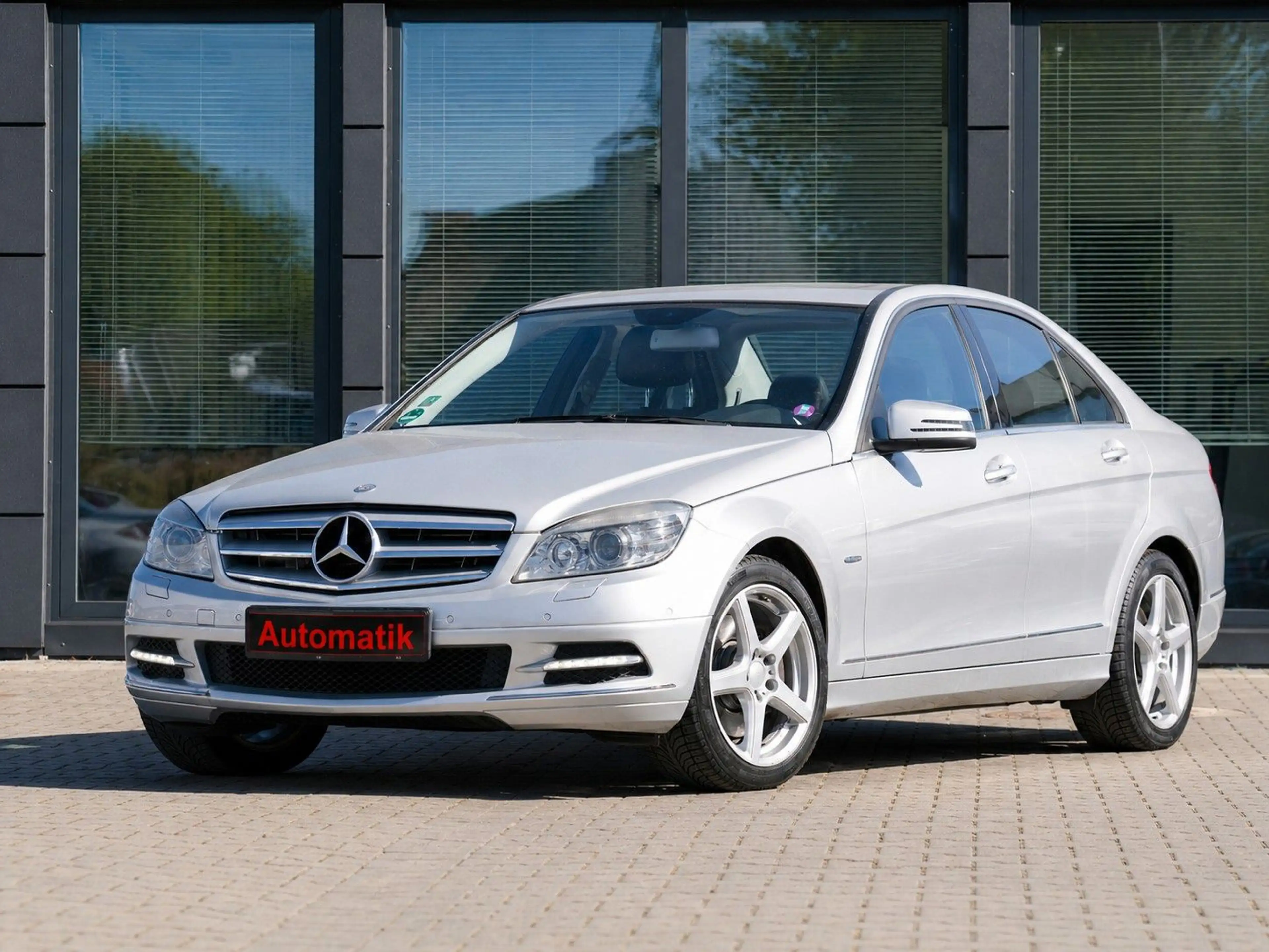Mercedes-Benz C 350 CDI BlueEfficiency