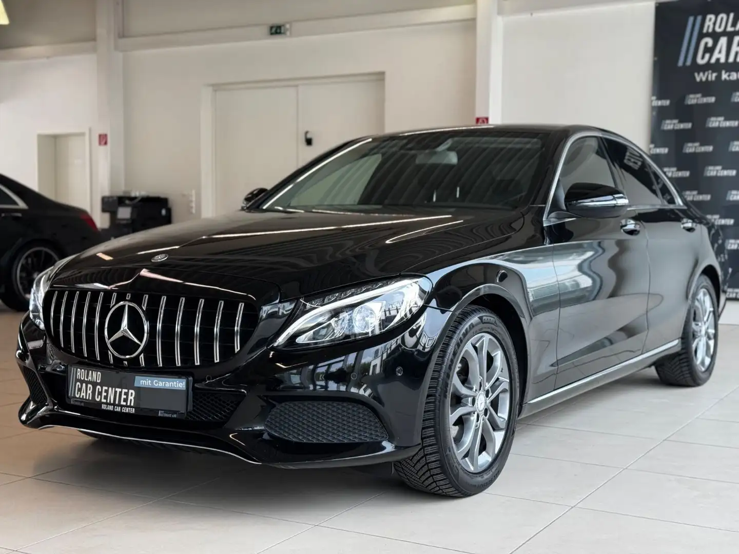 Mercedes-Benz C 180 Lim. Aut. Ambiente Fernle Noir - 1