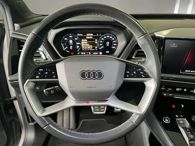 Audi Q4 E-Tron view 10