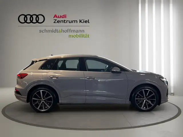 Audi Q4 E-Tron view 7