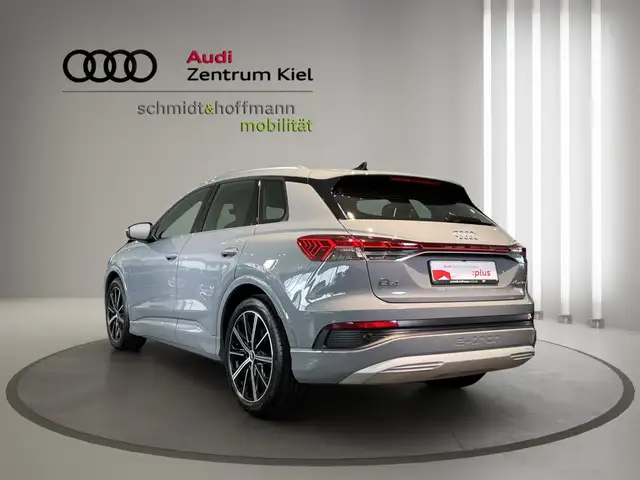 Audi Q4 E-Tron view 4