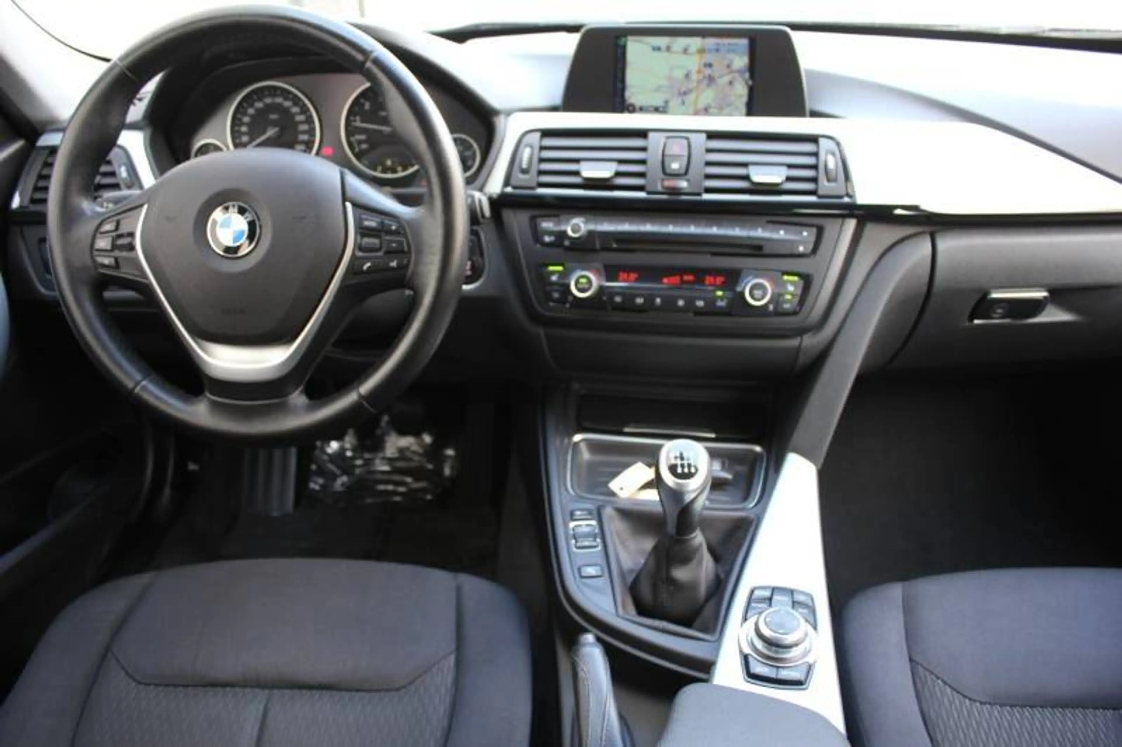 BMW 316 316i berline/Xenon/Navi/multistuur — photo 9