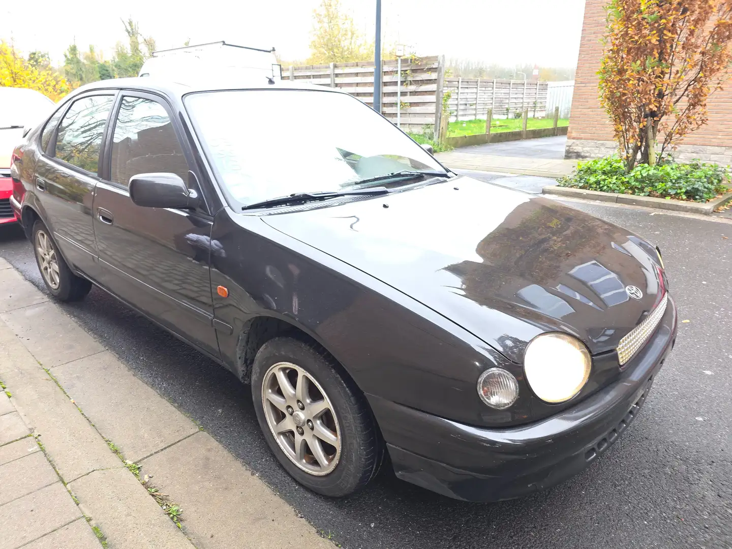 Toyota Corolla 1.3i 16v Linea Luna Noir - 2