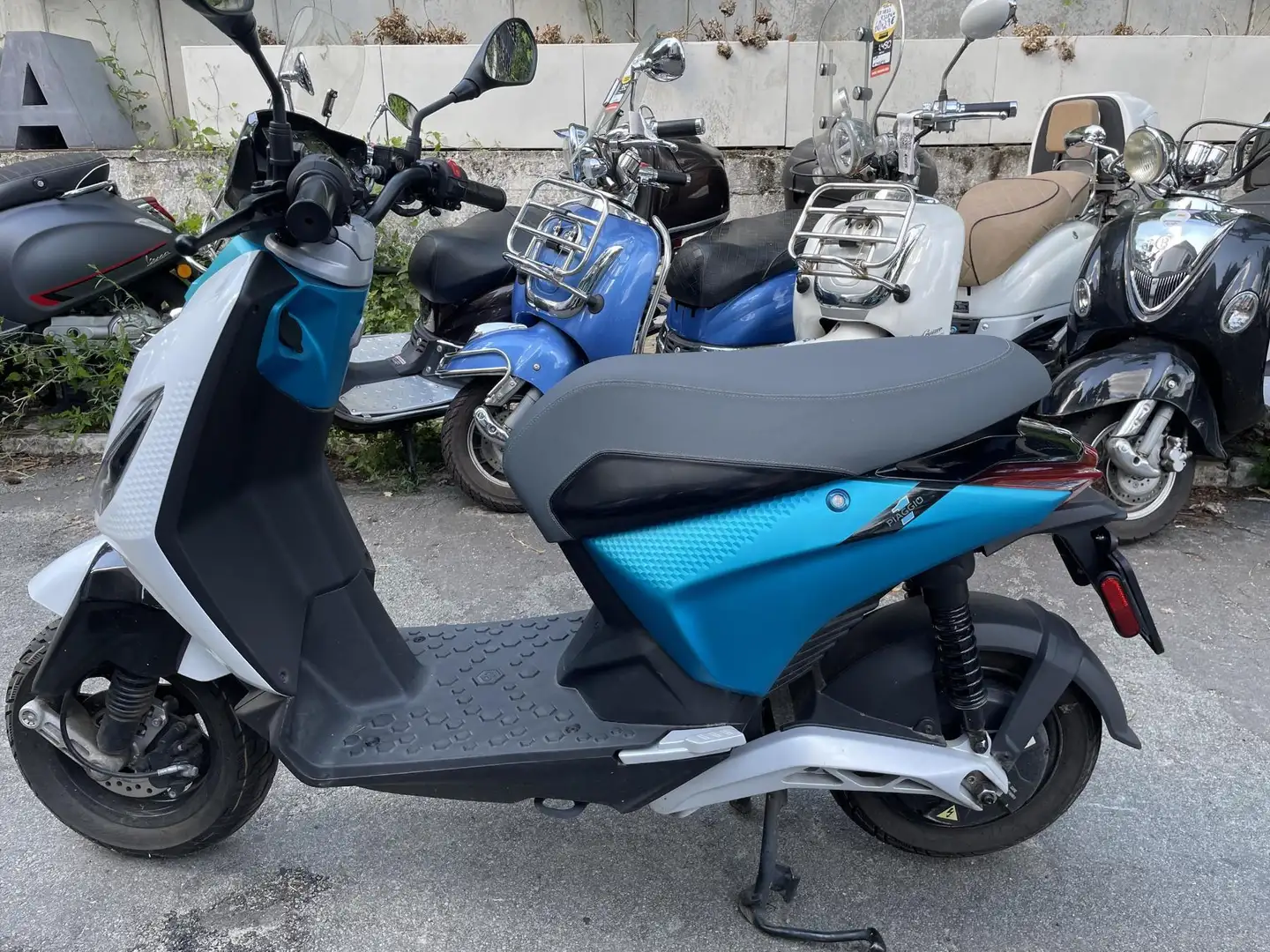 Piaggio 1+ 25 km/h ohne Führerschein bis zu 100 KM Reichweite Wit - 1