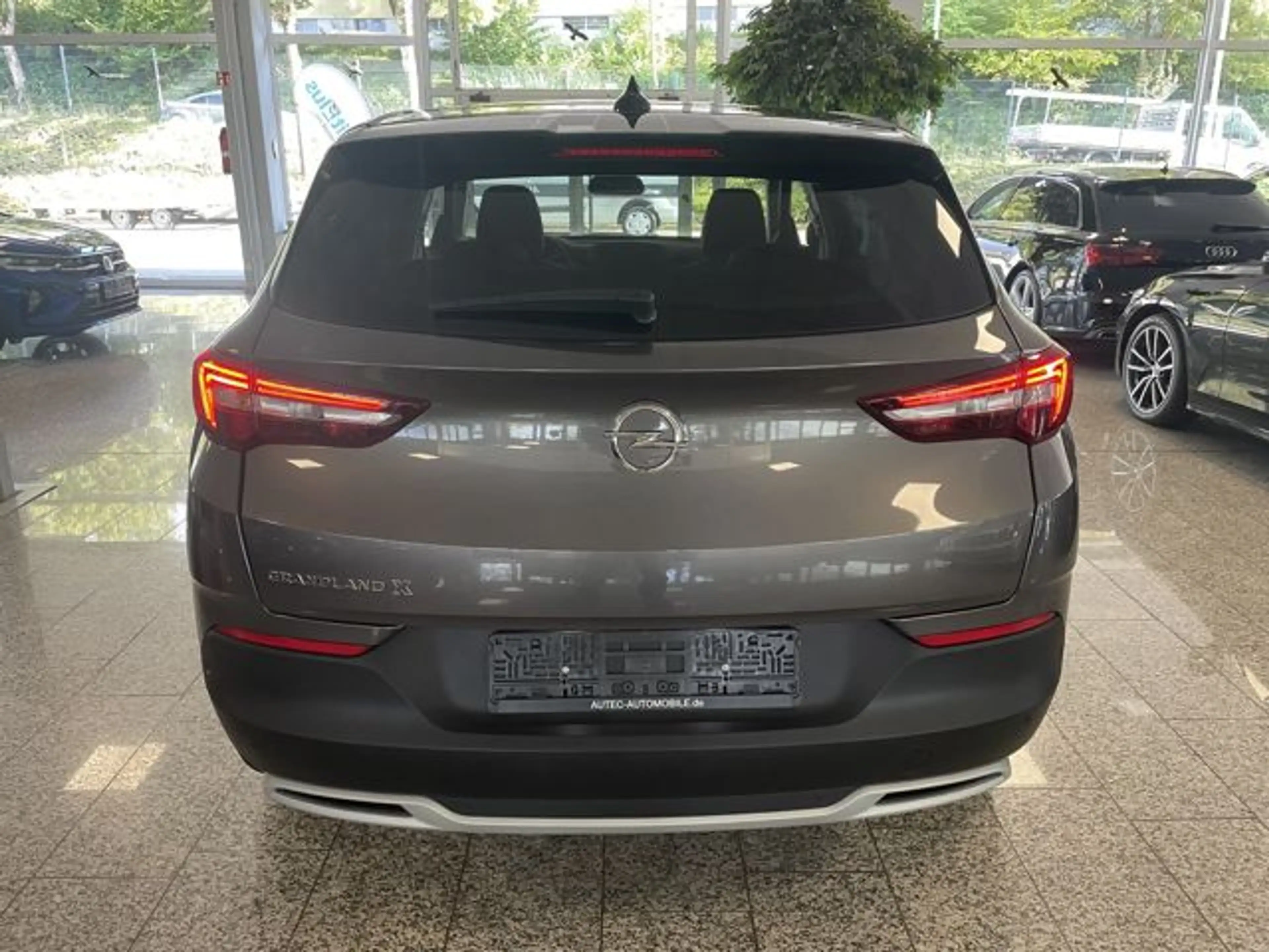 Opel Grandland X Business Elegance 1.5 LED+KAMERA+AHK — photo 5