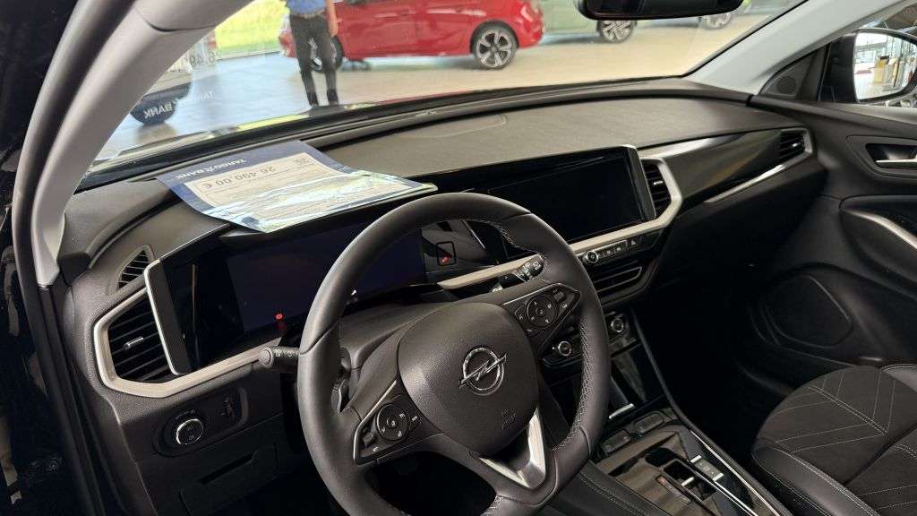Opel Grandland