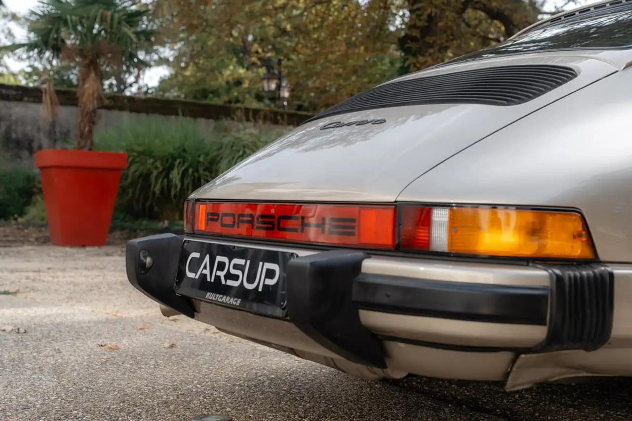 Porsche 911 SC 3.2 231 ch - Almond Beige Mettalic, foto 10