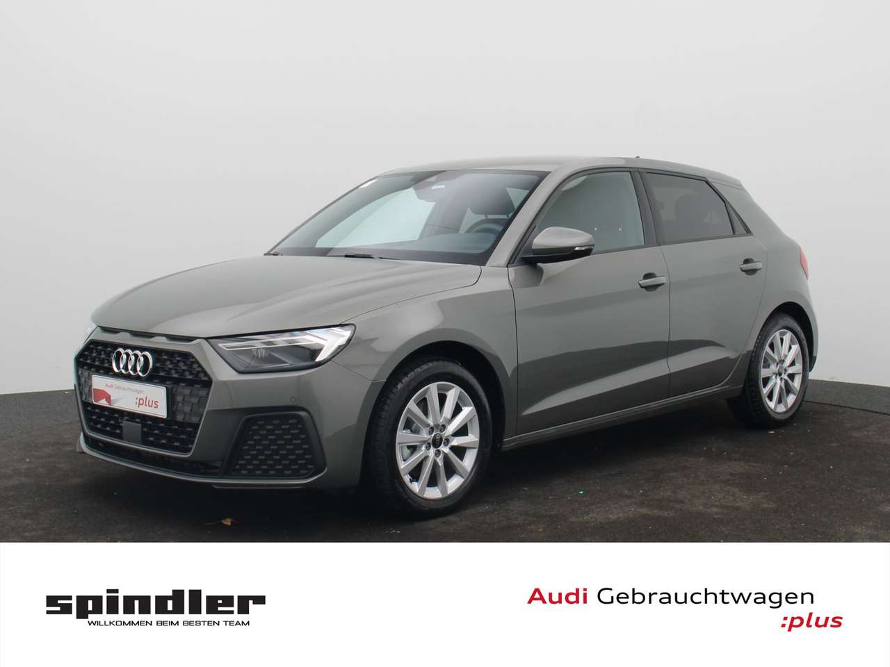 Audi A1 2025 — 30TFSI S-tronic / Connect, LED, RFK