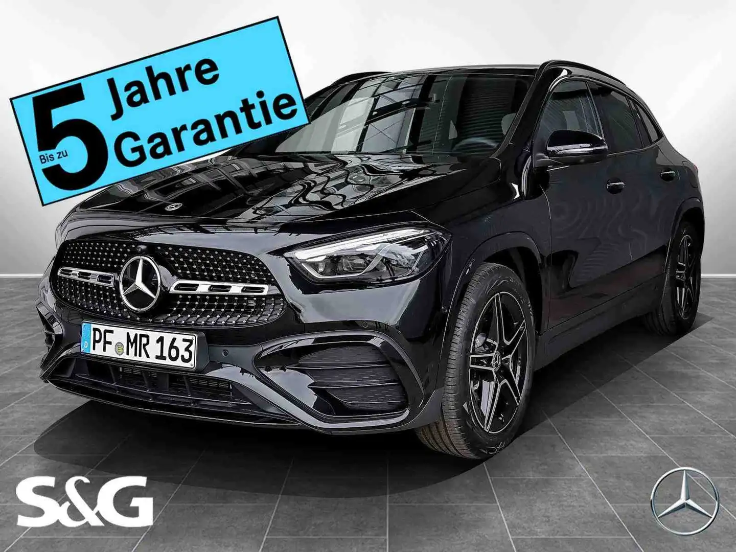 Mercedes-Benz GLA 200 AMG MBUX+M-LED+AHK+360°+Distro+Night+19" Schwarz - 1