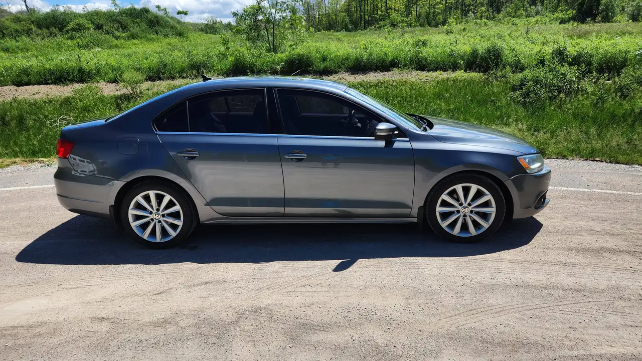 Volkswagen Jetta photo Volkswagen Jetta