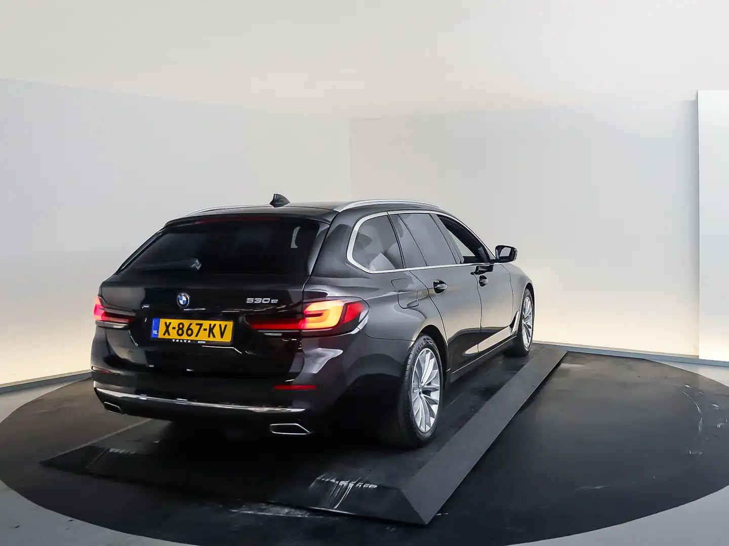 BMW 530 5-serie Touring 530e High Executive | 360º camera Black - 2
