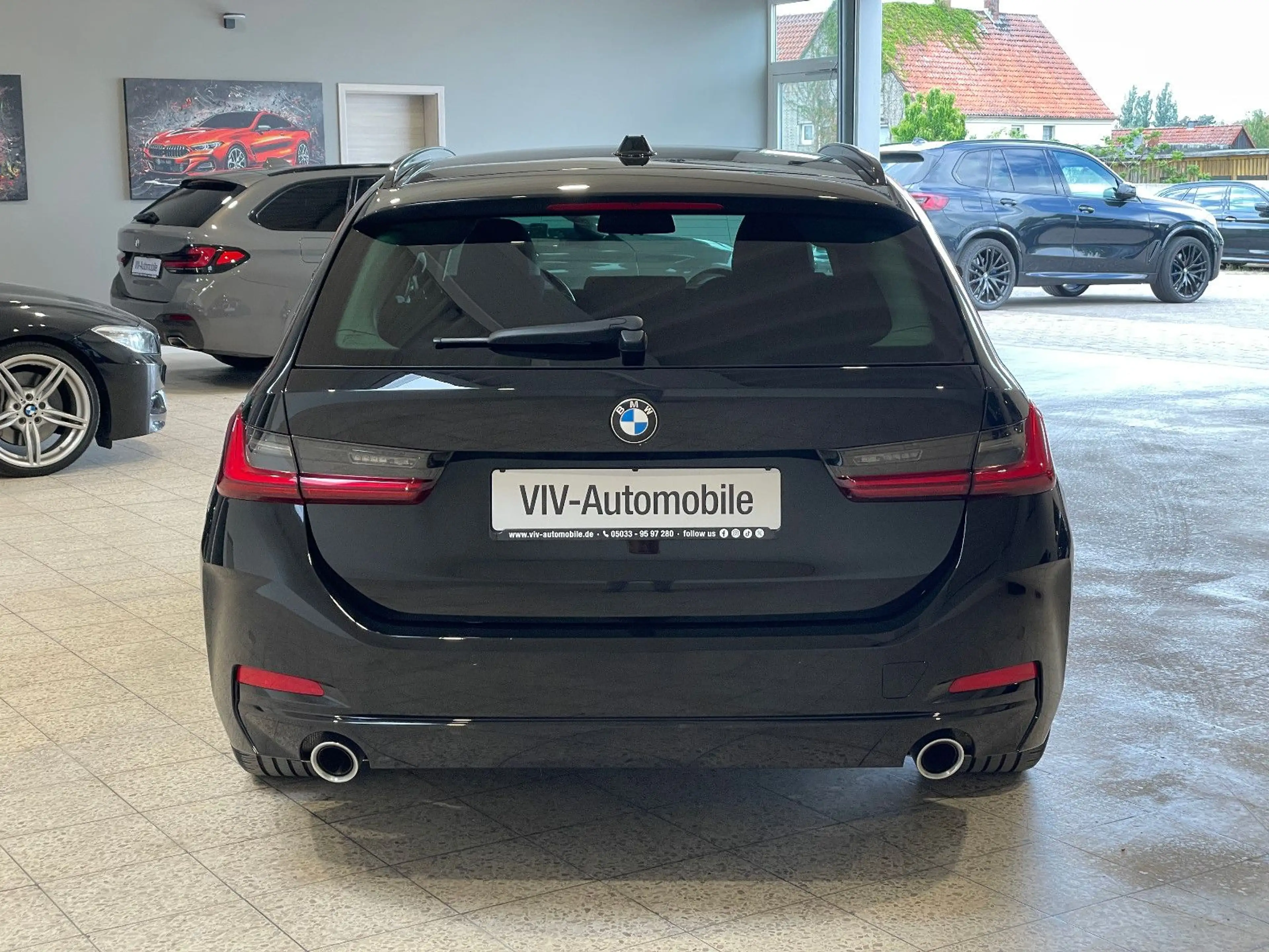 BMW 318 d Touring 1.Hand*Sport Sitze*Teil-Leder*M — photo 5