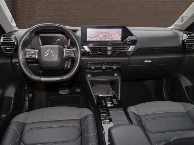 Citroen C4 view 13