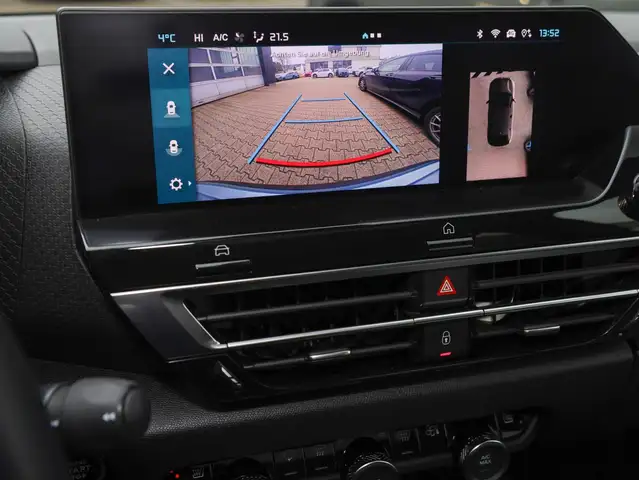 Citroen C4 view 7