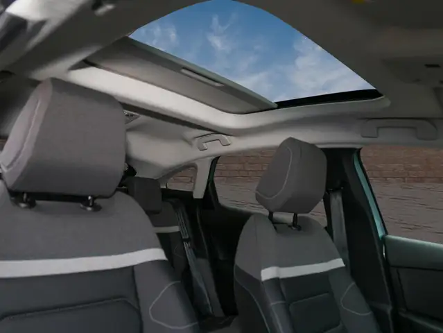 Citroen C4 view 9