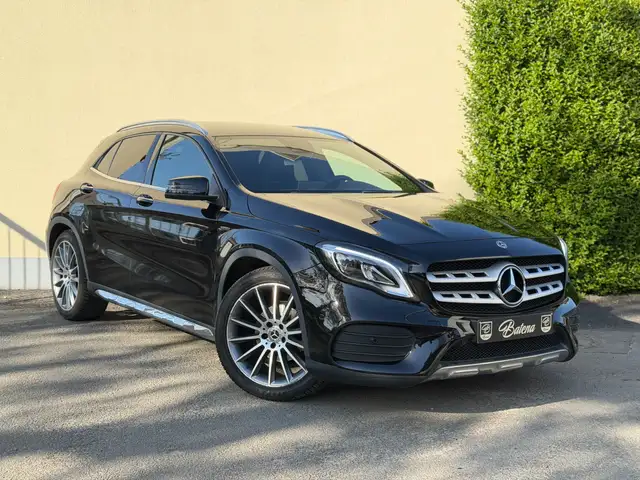 Mercedes-Benz GLA 200
