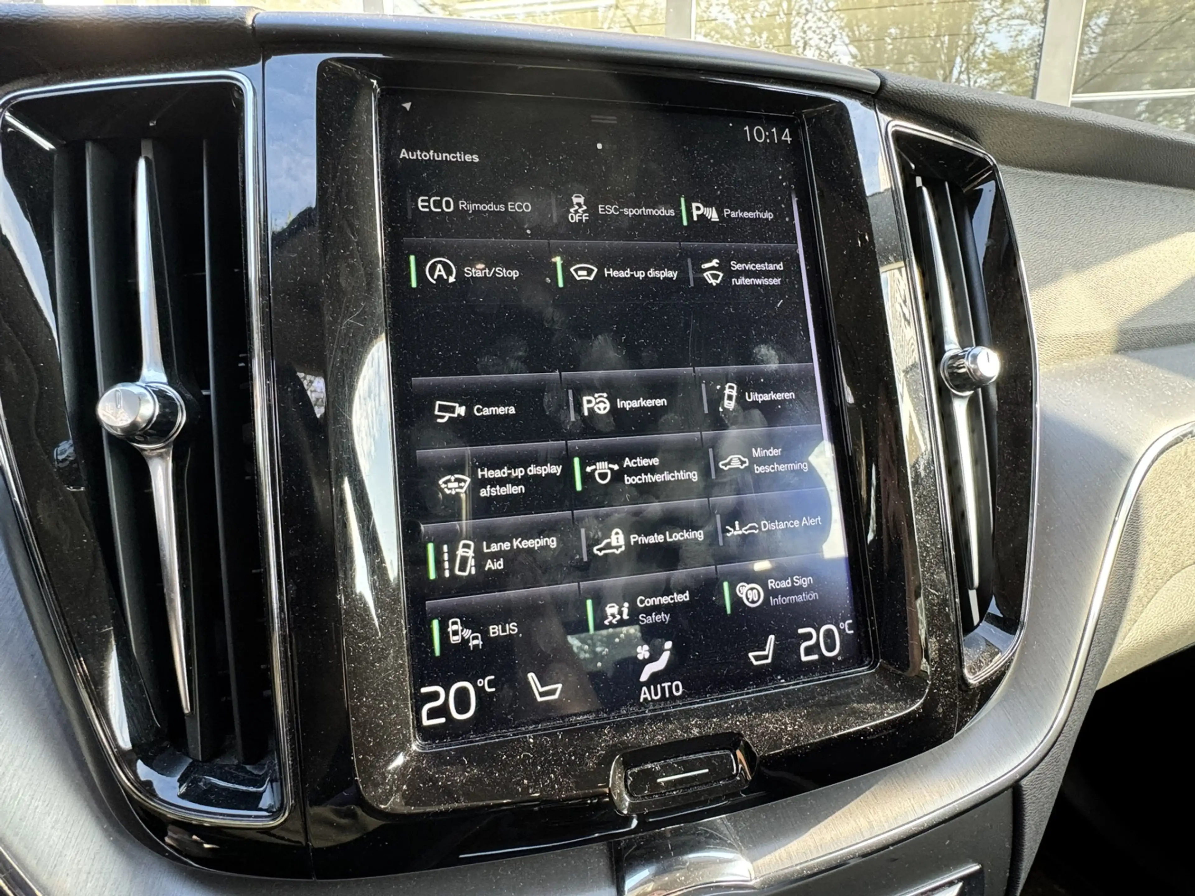Volvo XC60 2.0 D4 191pk Momentum*Navi*AHK*EXPORT/EX.BPM* — photo 20