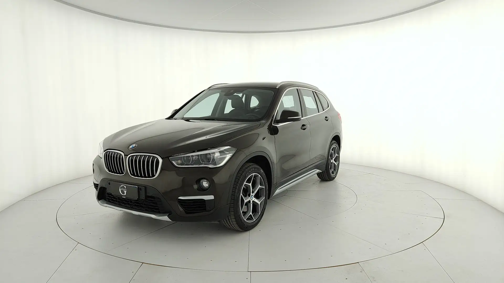 BMW X1 sdrive18i xLine 140cv Nero - 1