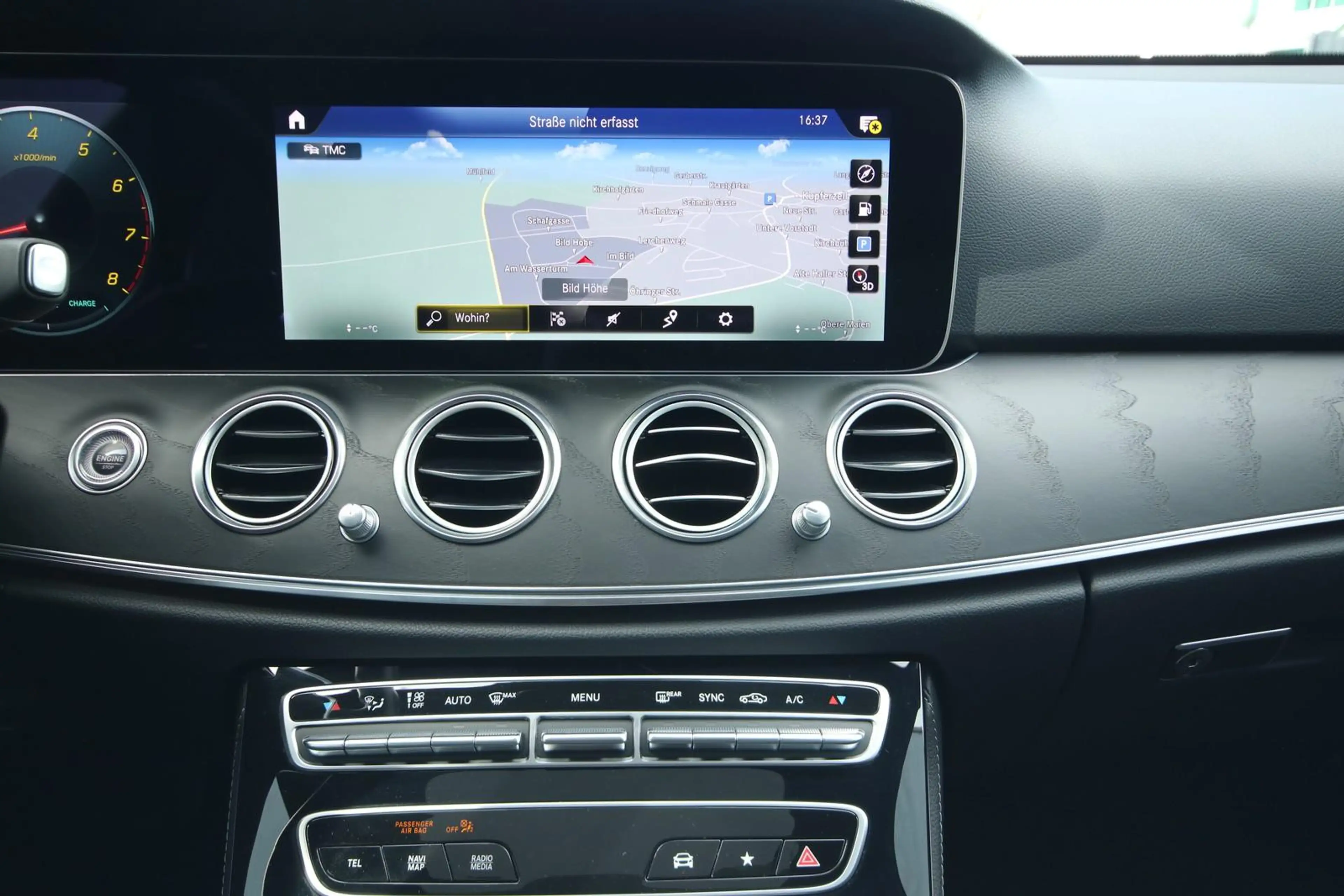 Mercedes-Benz E 450 4Matic T Pano Leder Kamera Luftfederung — photo 10