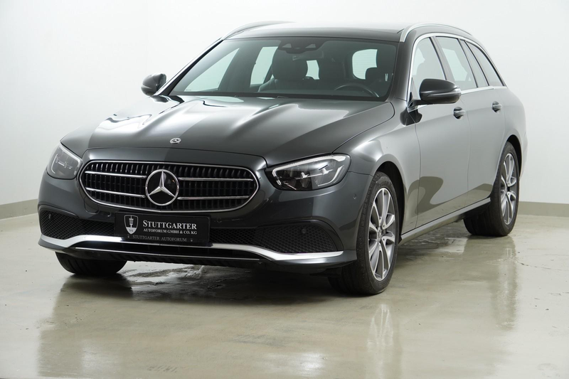 Mercedes-Benz E 450 4Matic T Pano Leder Kamera Luftfederung — photo 3