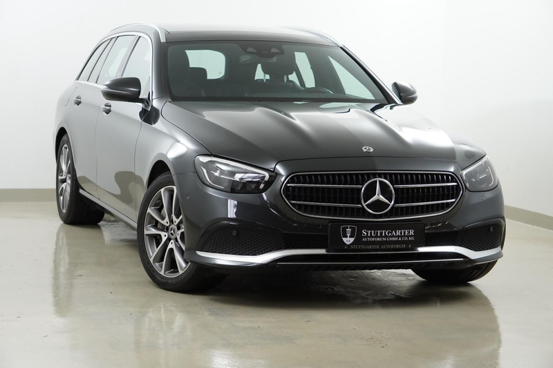 Mercedes-Benz E 450 4Matic T Pano Leder Kamera Luftfederung