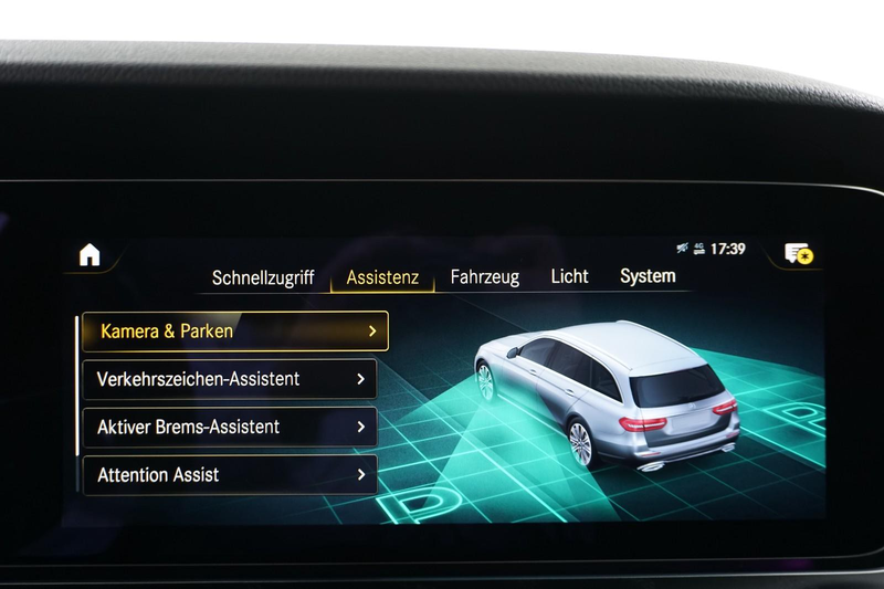 Mercedes-Benz E 450 4Matic T Pano Leder Kamera Luftfederung — photo 13