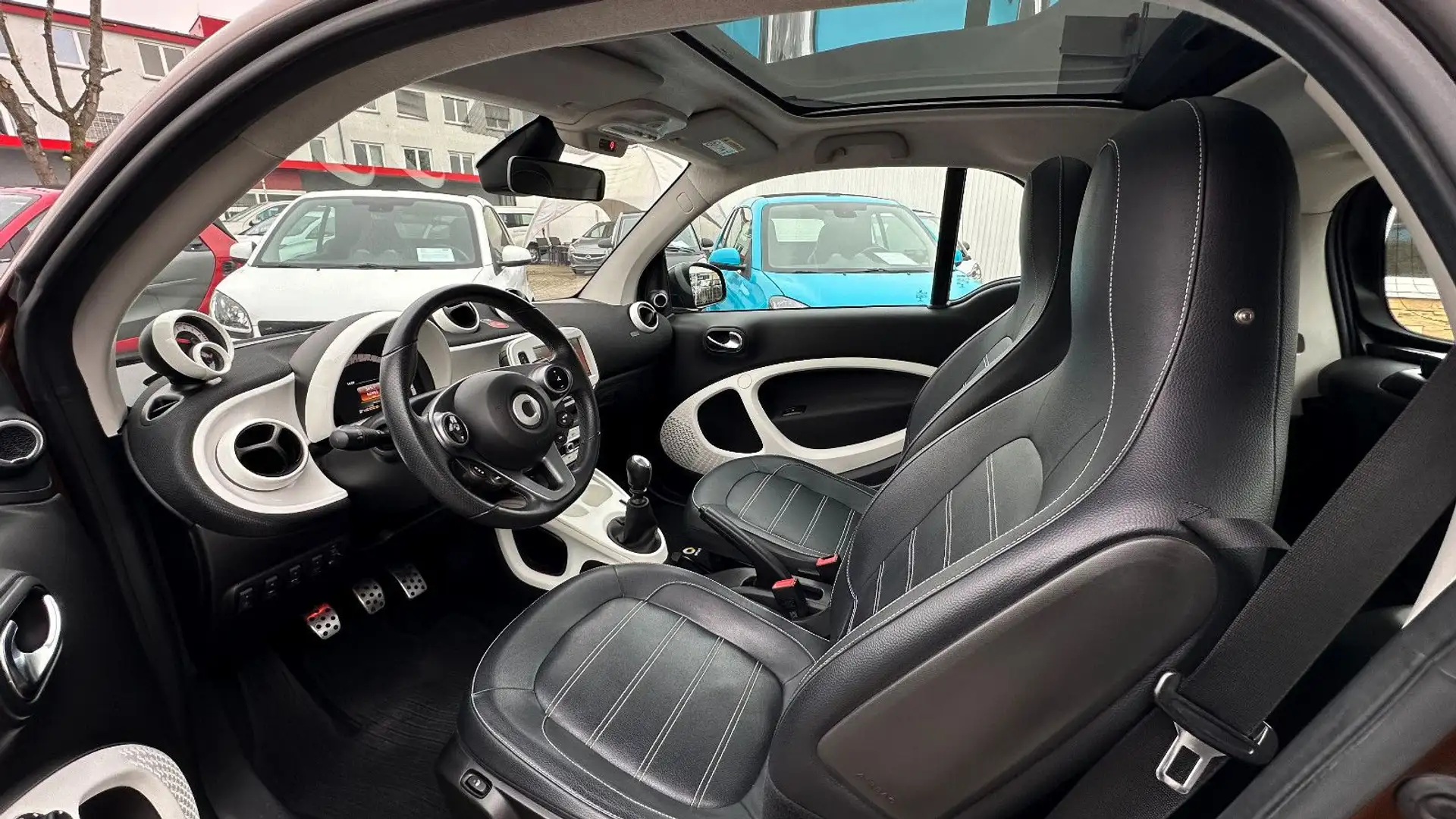 smart forTwo Coupé BRABUS TAILOR MADE | IPANEMA! PANO! R-CAM! Marrón - 2