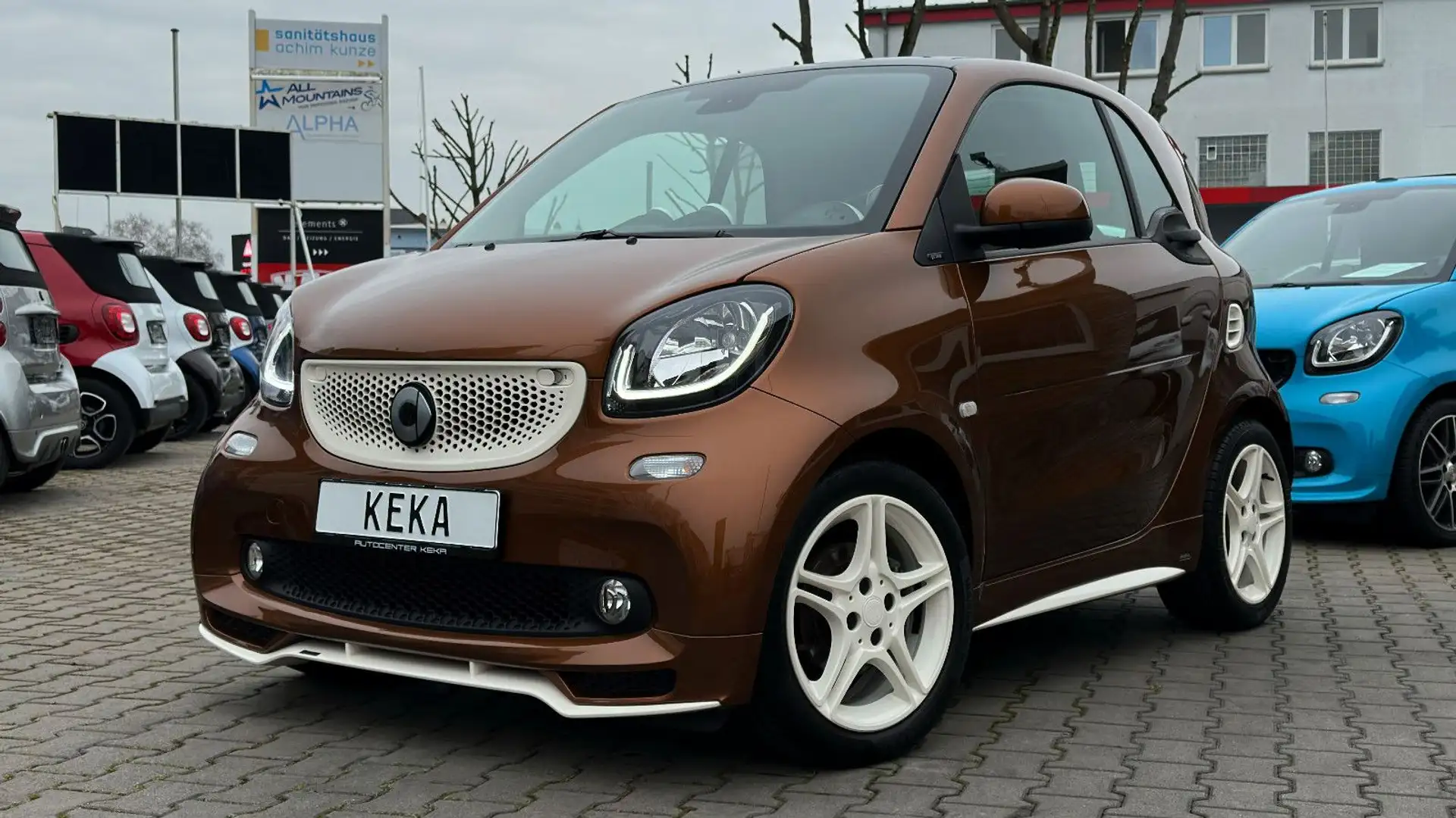 smart forTwo Coupé BRABUS TAILOR MADE | IPANEMA! PANO! R-CAM! Marrón - 1