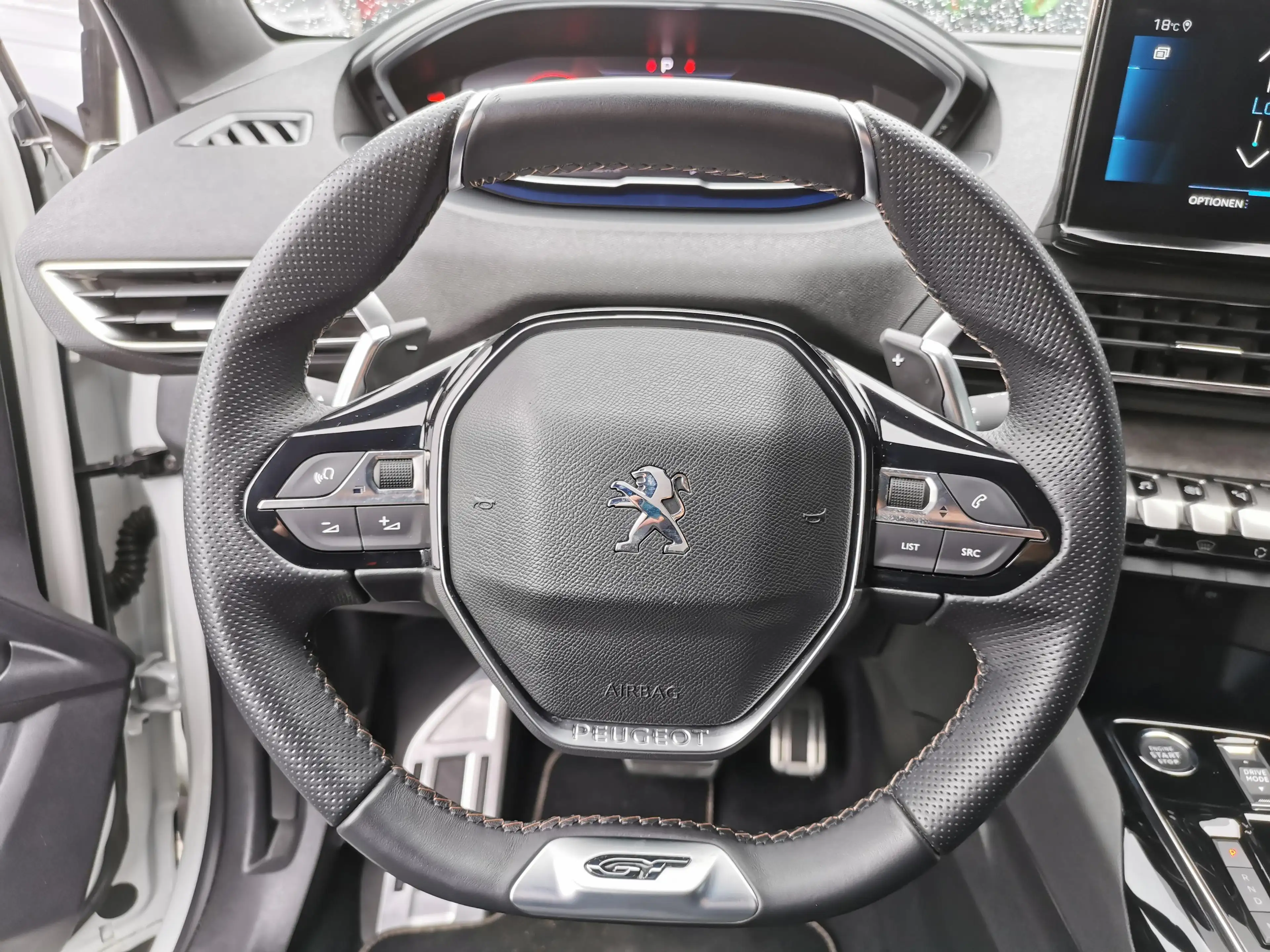 Peugeot 5008 1.2 PureTech 130, GT — photo 9