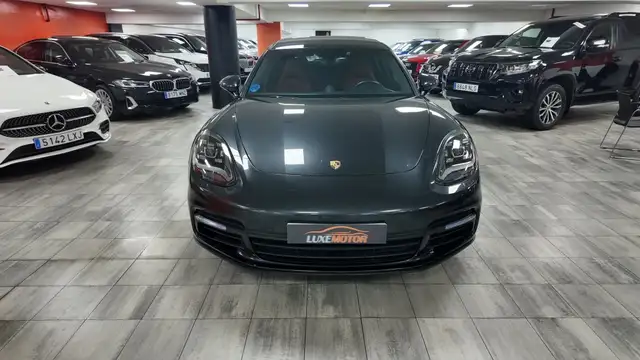 Porsche Panamera view 2