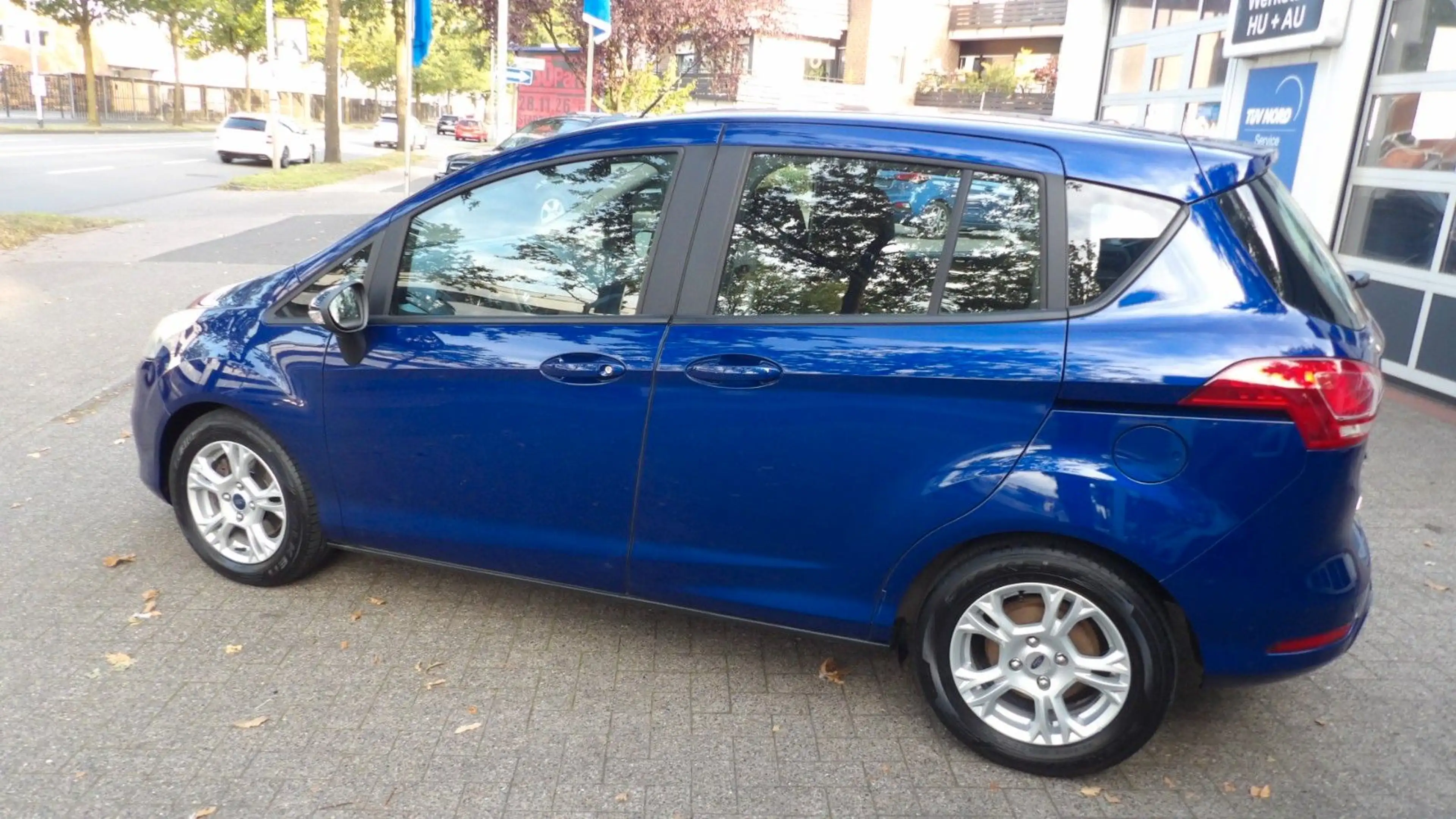 Ford B-Max B-MAX Sync Edition*Automatik* — photo 7