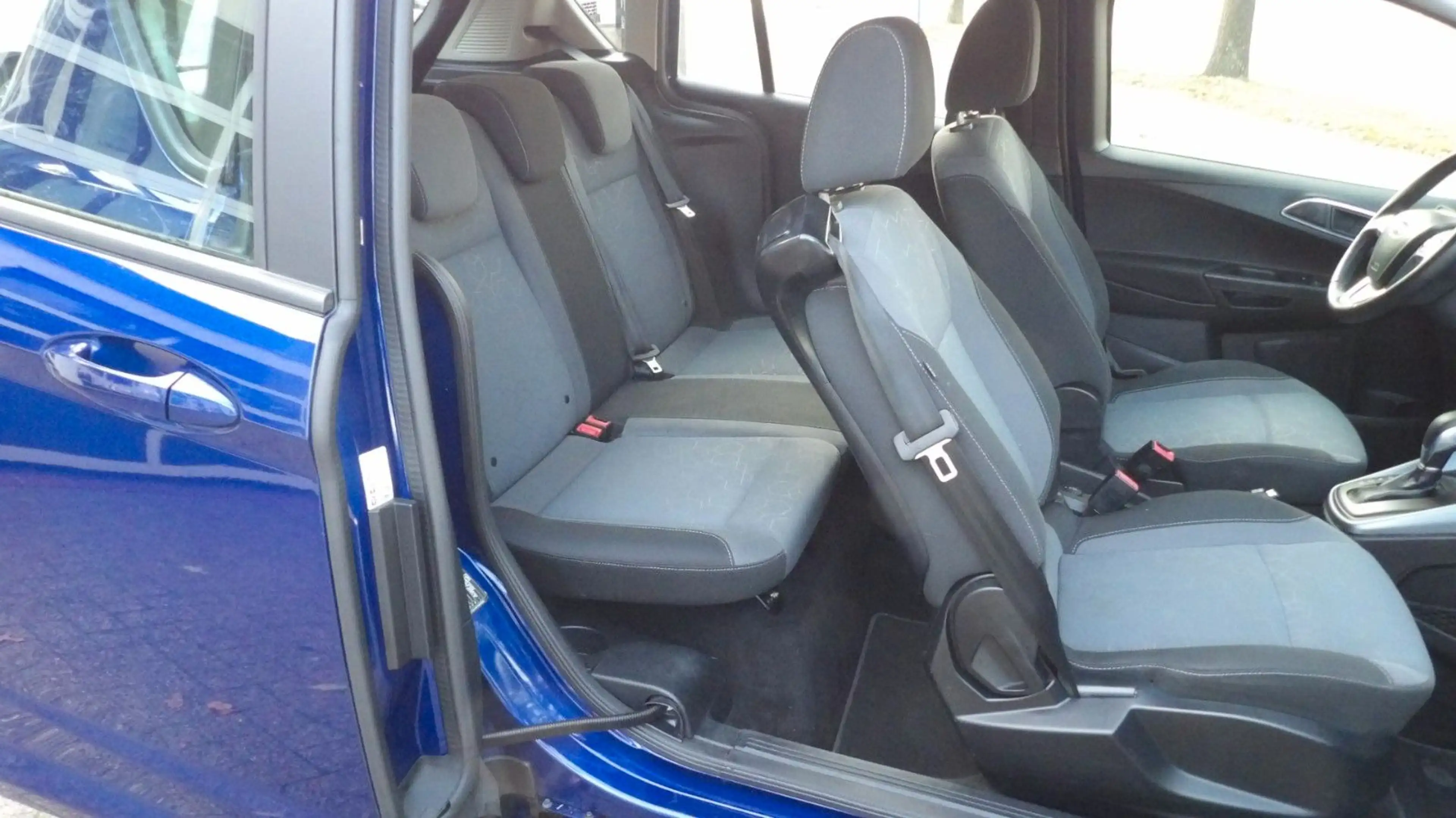 Ford B-Max B-MAX Sync Edition*Automatik* — photo 9