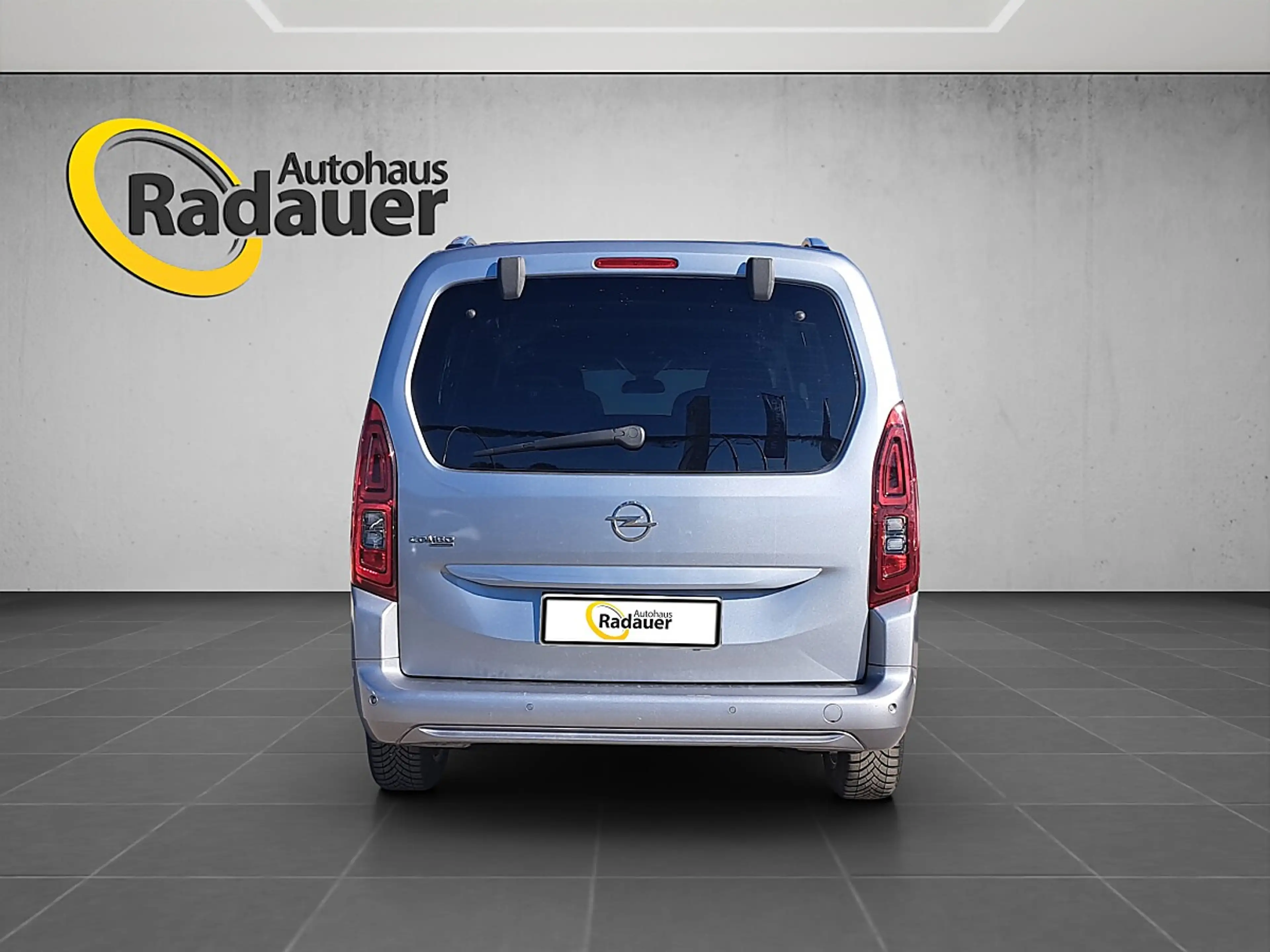 Opel Combo Life 1,5 Diesel L Life 7-Sitzer — photo 4