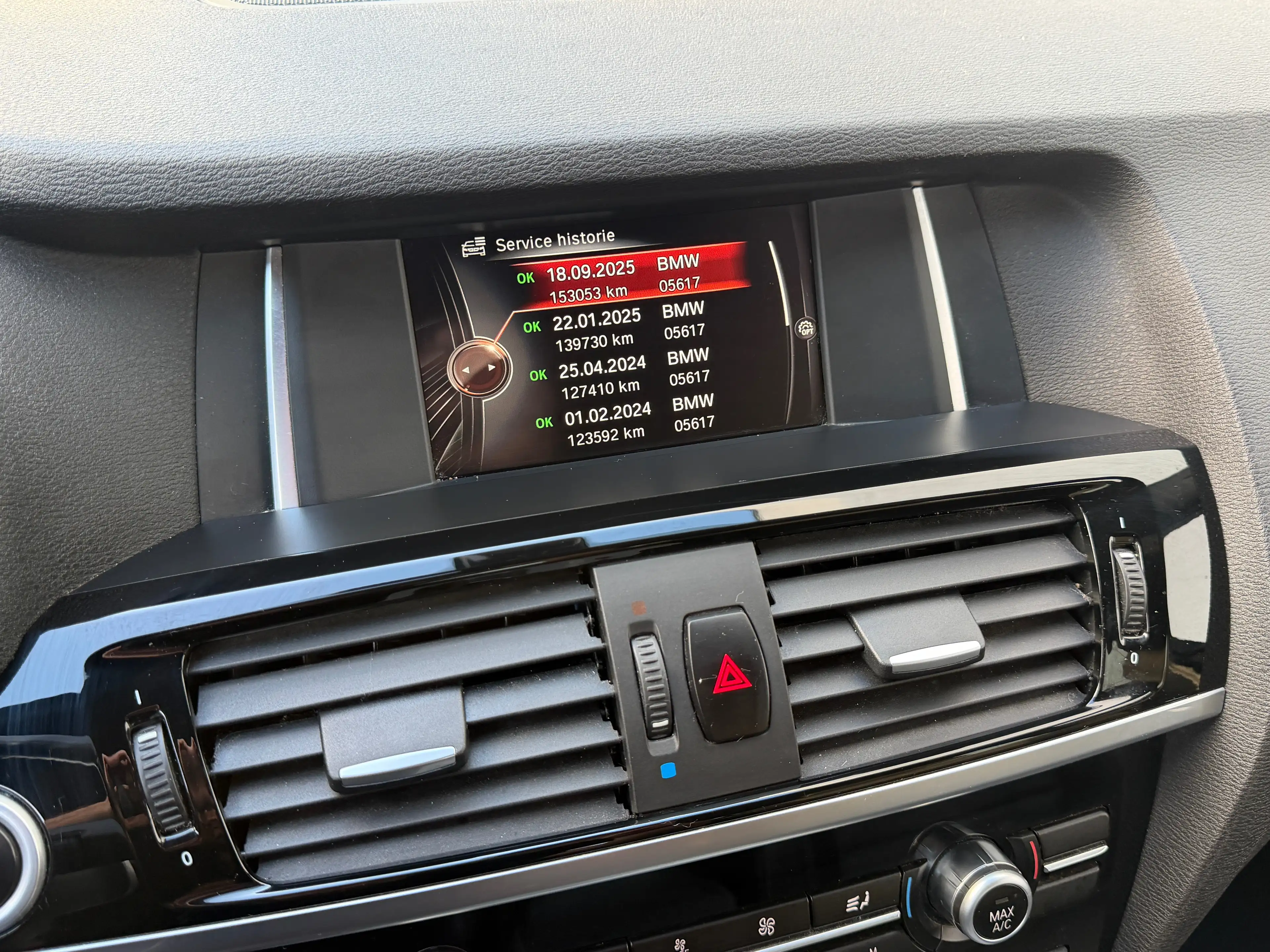 BMW X4 X4 2.0 dA xDrive20 — photo 12