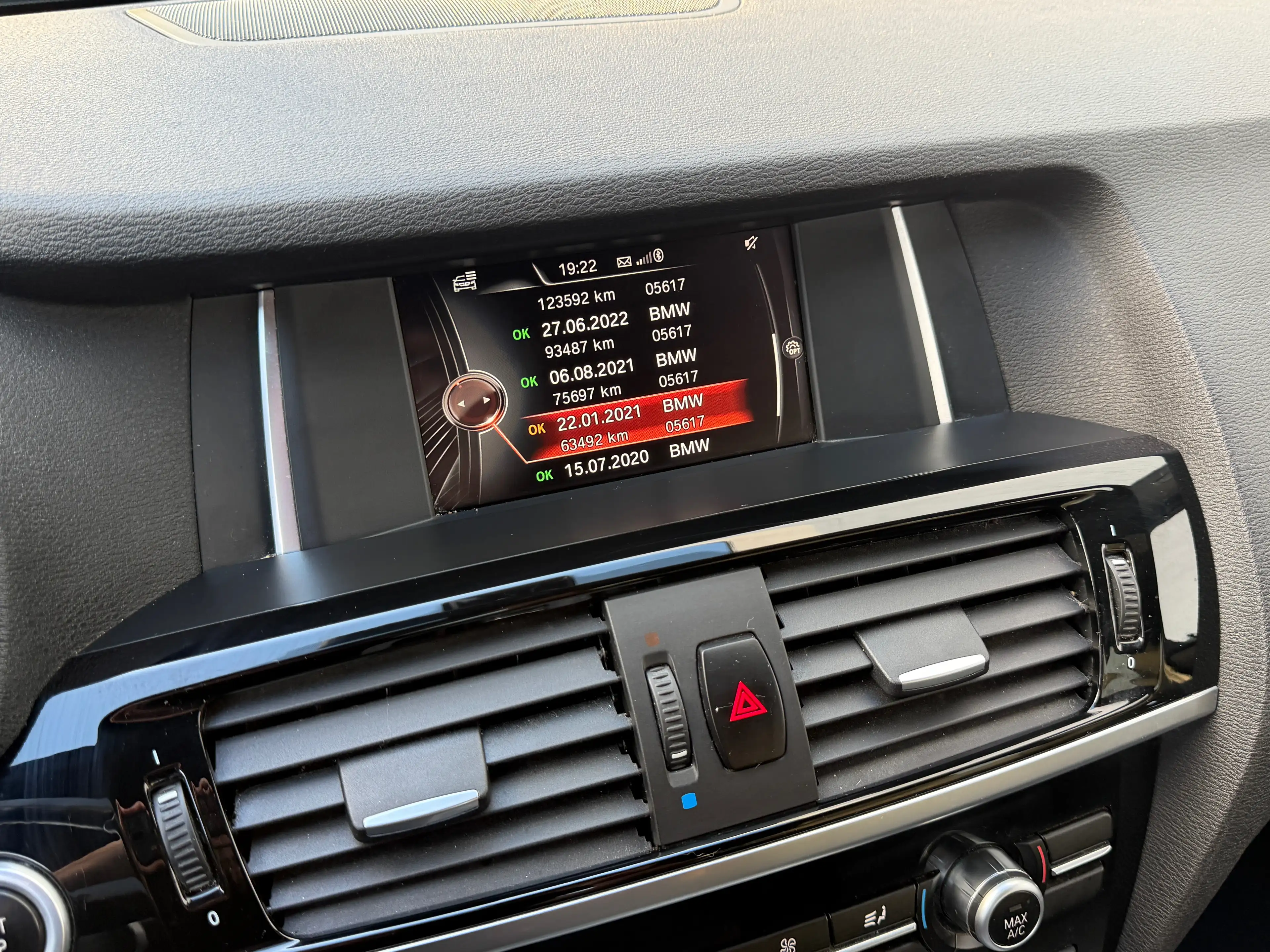 BMW X4 X4 2.0 dA xDrive20 — photo 13