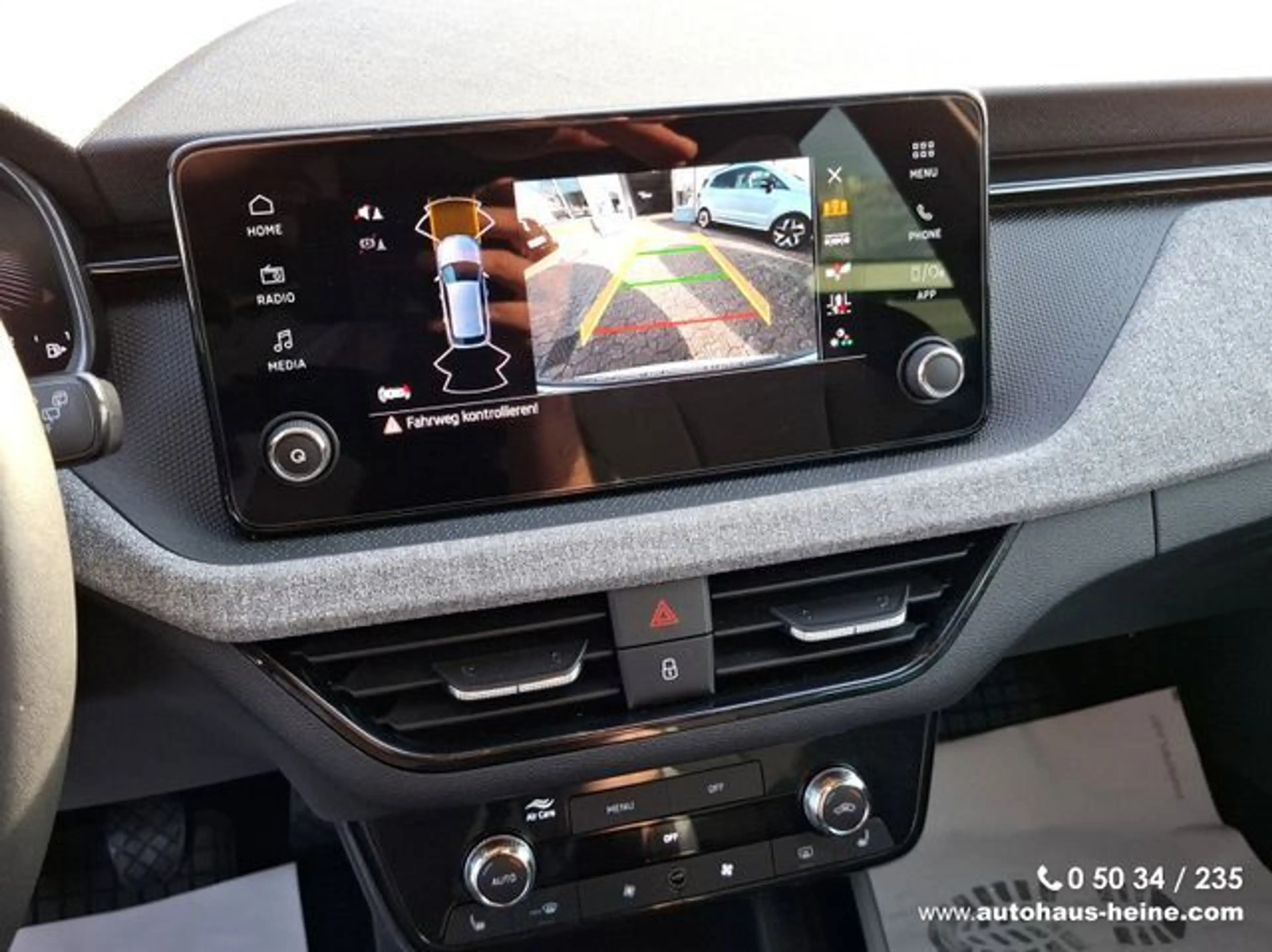 Skoda Kamiq Kamiq Selection|Black Paket|PDC|LED|SHZ|R-Kamera — photo 12