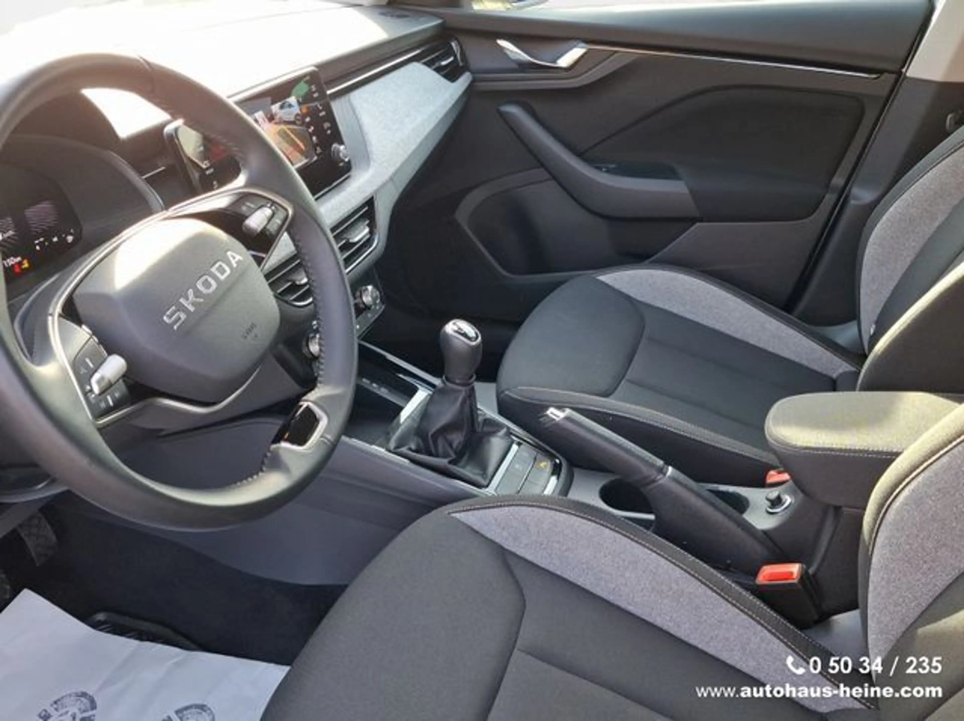 Skoda Kamiq Kamiq Selection|Black Paket|PDC|LED|SHZ|R-Kamera — photo 6