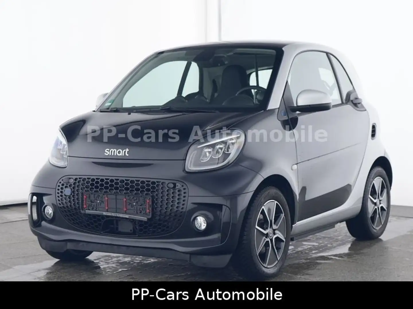 smart forTwo EQ Excusive*22kWBL*LED*Kamera*PANO*Klimaa Negro - 1