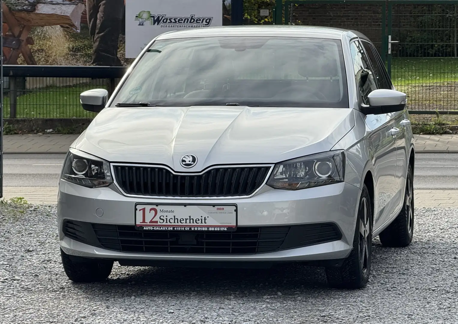 Skoda Fabia Ambition*1.Hand*Voll scheckheftgepflegt*PDC*EURO 6 Gris - 2