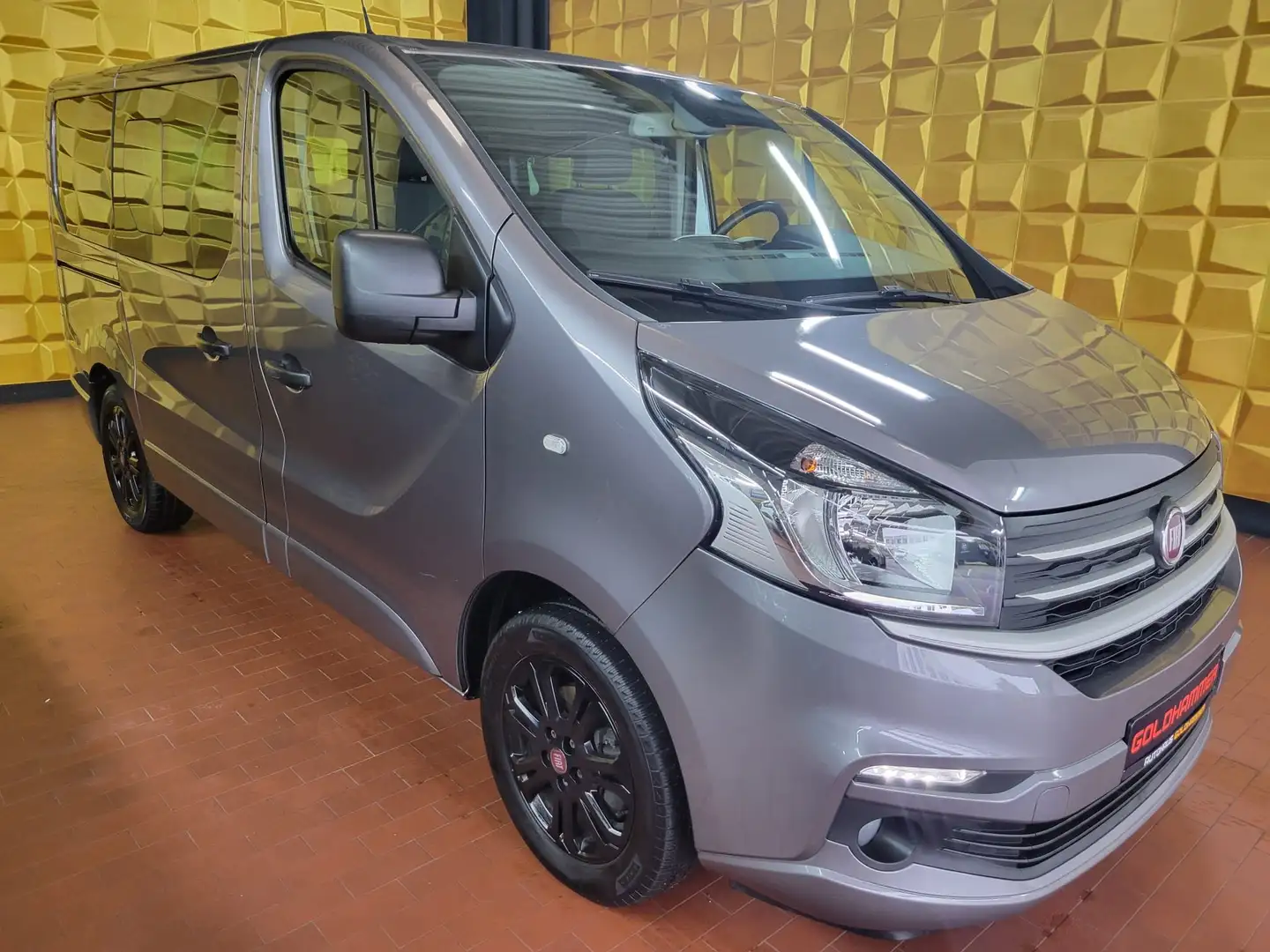 Fiat Talento L1 KAMERA/2XTÜR/8-SITZ/TEMP Grau - 2