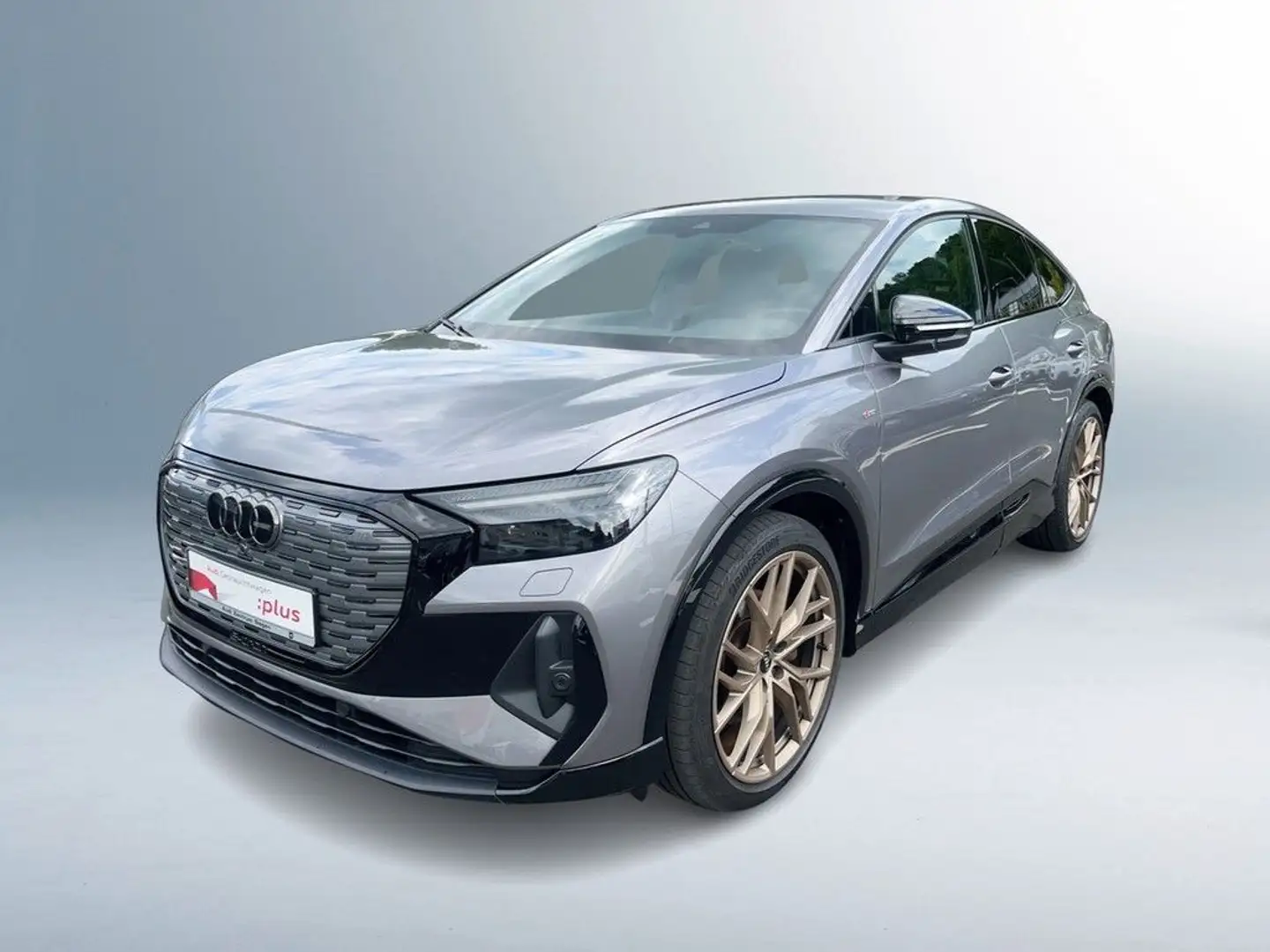 Audi Q4 e-tron Q4 Sportback 35 e-tron 2x S Line Matrix LED Navi Grau - 2