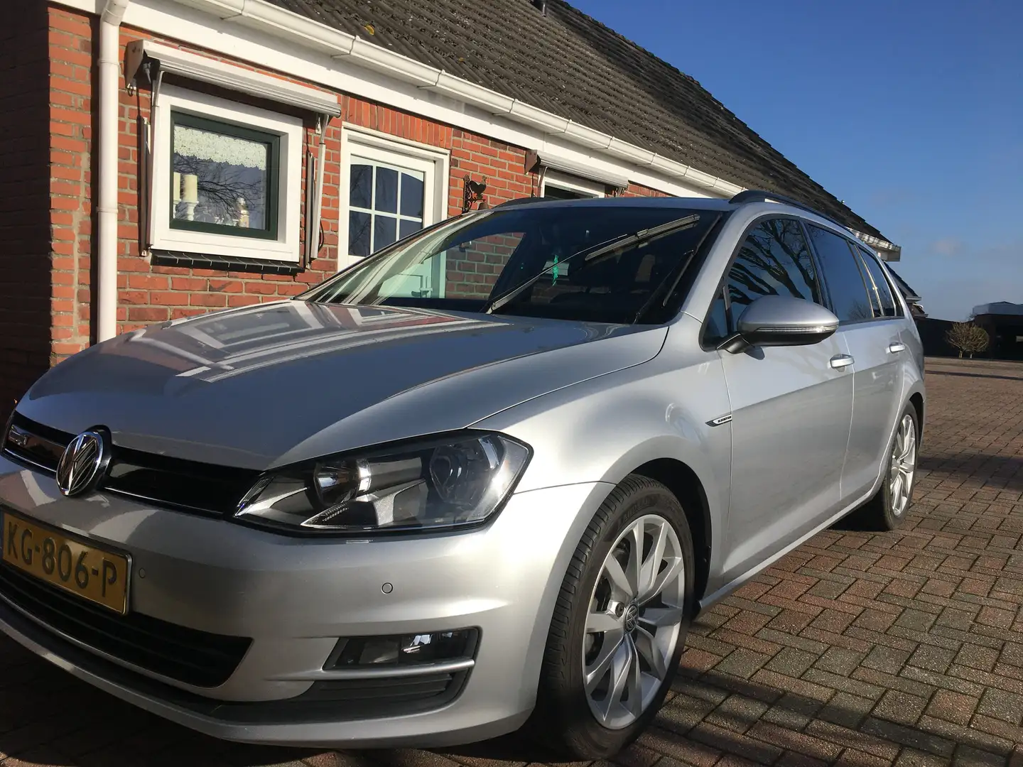 Volkswagen Golf Variant 1.0 TSI Comfortline Zilver - 1