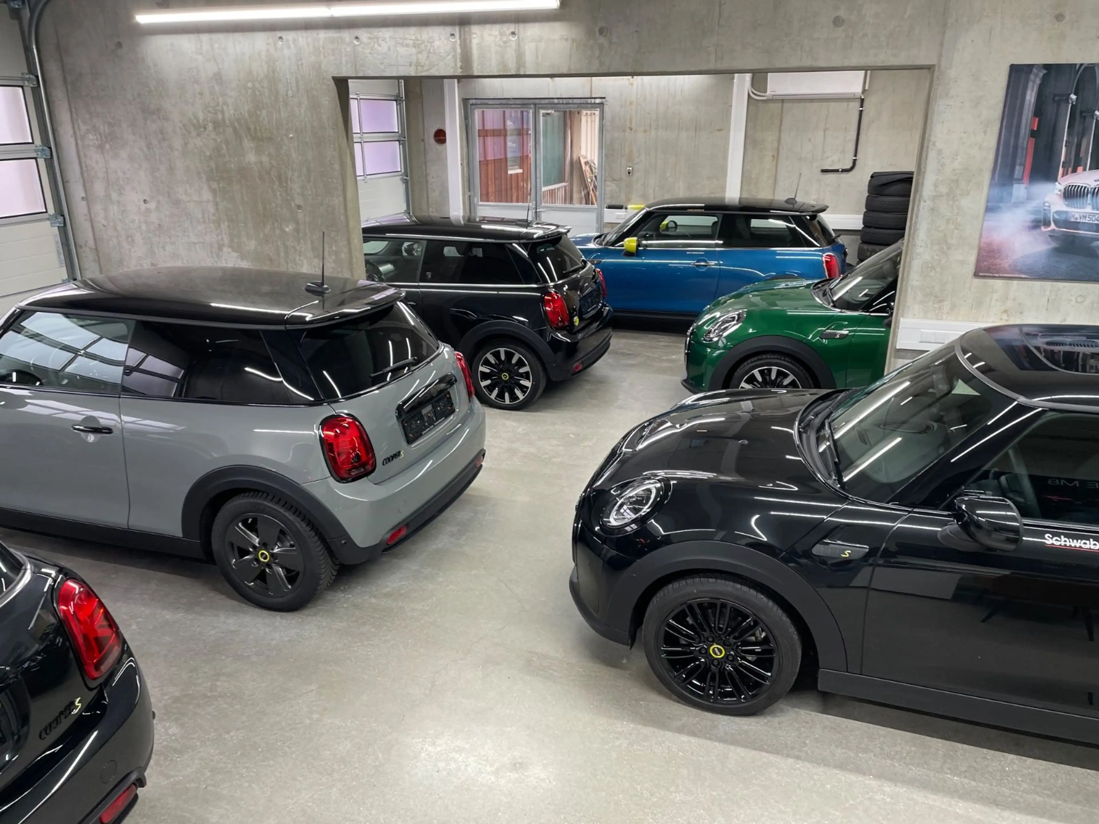 MINI Cooper SE JOHN COOPER WORKS XL HUD H&K ACC Pano — photo 4