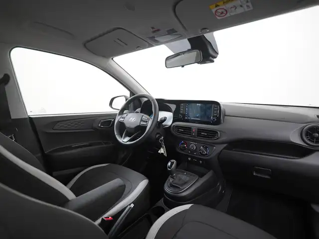 Hyundai i10 view 2