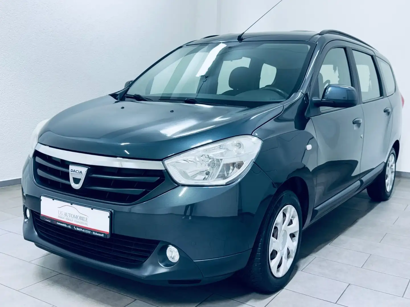 Dacia Lodgy Laureate Gris - 1